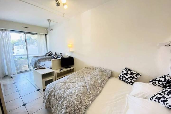 Gîte pour 6 personnes, avec piscine et balcon dans Port Gregau - 2