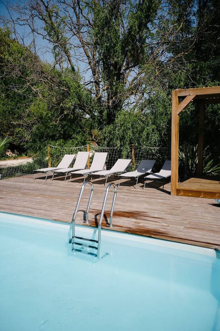 Gîte pour 4 personnes, avec jardin ainsi que jacuzzi et piscine, adapté aux familles à Althen-des-Paluds - 3