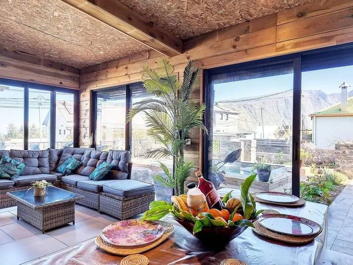 Location de vacances pour 12 personnes, avec terrasse et piscine à la Plaine des Cafres - 2