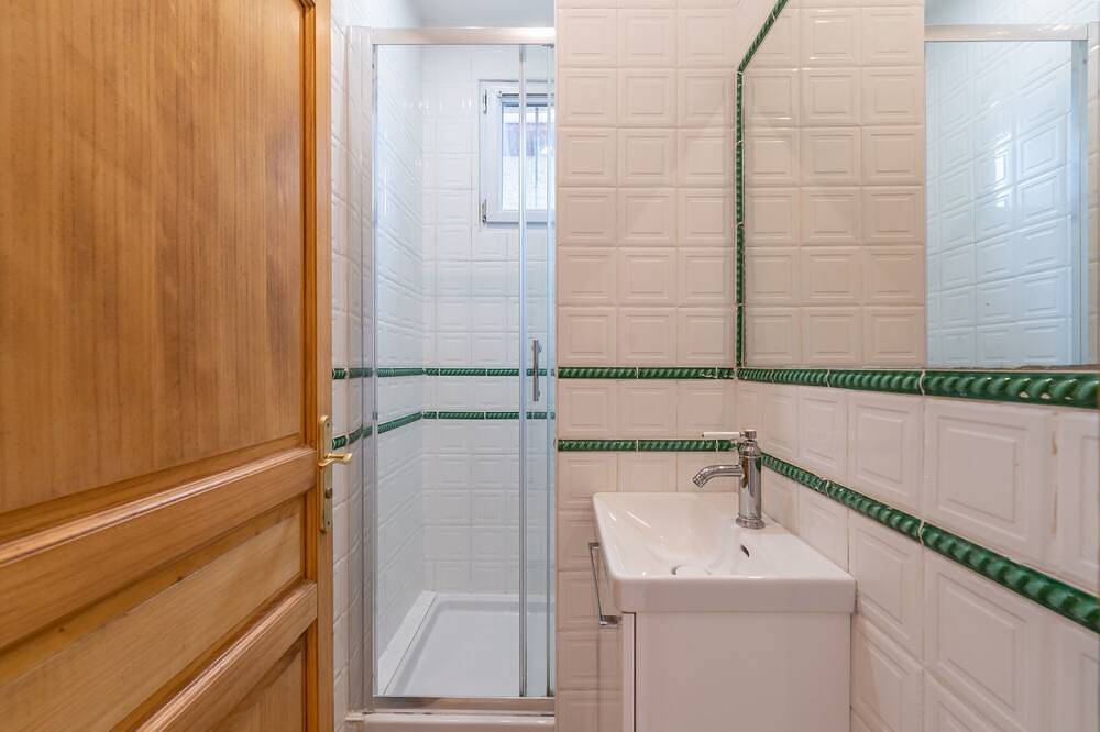 Apartamento entero, Noubelle Rb&B - Avec parking privé in Sevran, Sena-Saint Denis