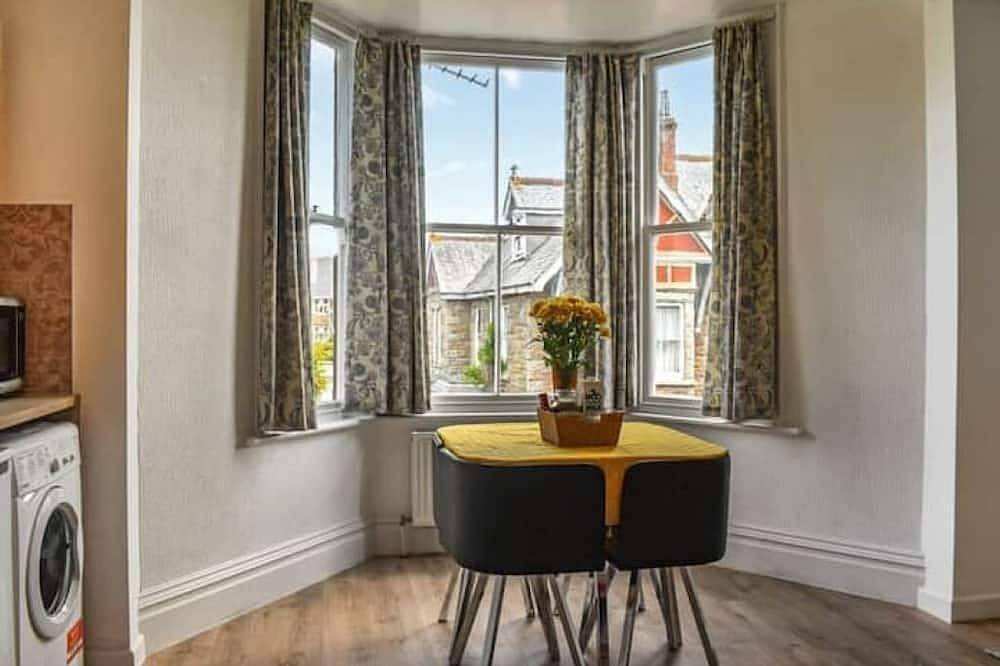 Entire apartment, Serenity, seaside town in Penzance in Penzance, Cornwall