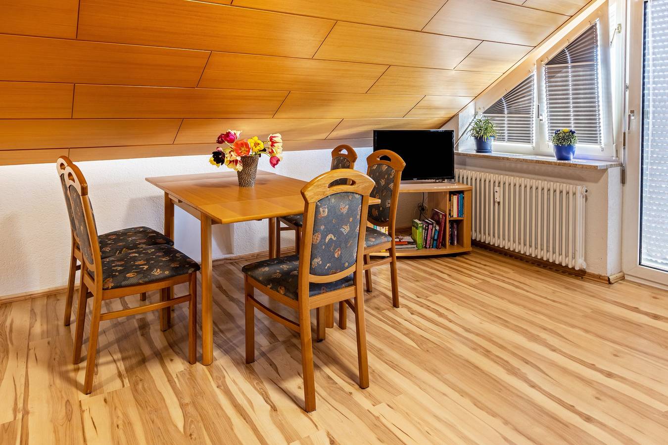 Ganze Wohnung, Ferienwohnung "Laulina" in einer Wohngegend Fwo-428-2025 in Radolfzell am Bodensee, Untersee