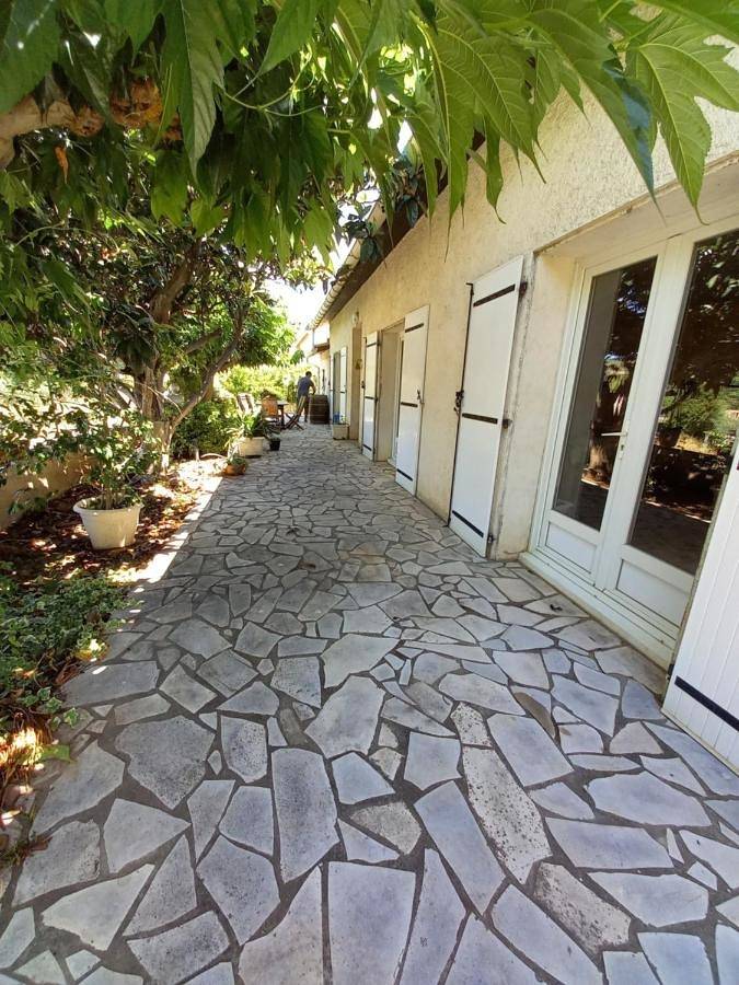 Three-Bedroom Villa in Bize-Minervois, Côte méditerranéenne (France)