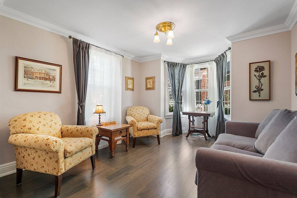 The Rosette House, Your Tranquil Escape in Niagara-on-the-Lake, Niagara Fälle