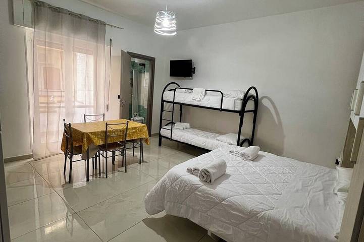 Le Salon du Barbier Guesthouse in Scalea, Tyrrhenian Coast Kalabria