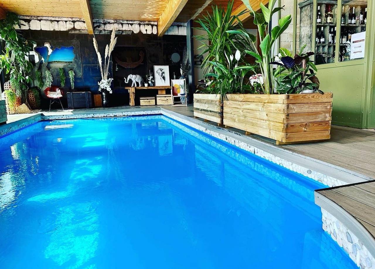 Villa du Sieck, 5*, piscine intérieure chauffée in Le Dossen, Santec