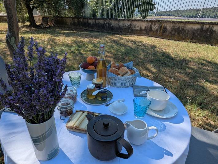 Chambre d’hôte pour 2 personnes, avec piscine et jardin dans le Vaucluse - 3