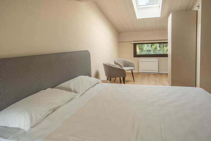 Onda 8, Emma Villas - Quatre Chambres Villa, Couchages 8 in Misano Adriatico, Province de Rimini