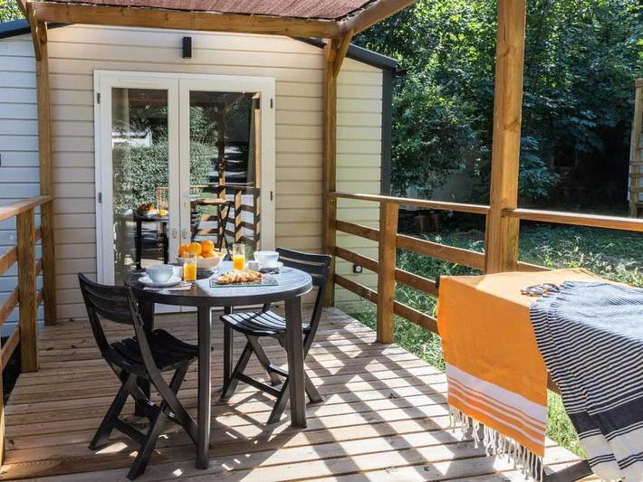 Camping für 3 Personen, mit Terrasse und Kinderpool in den Cevennen - 2