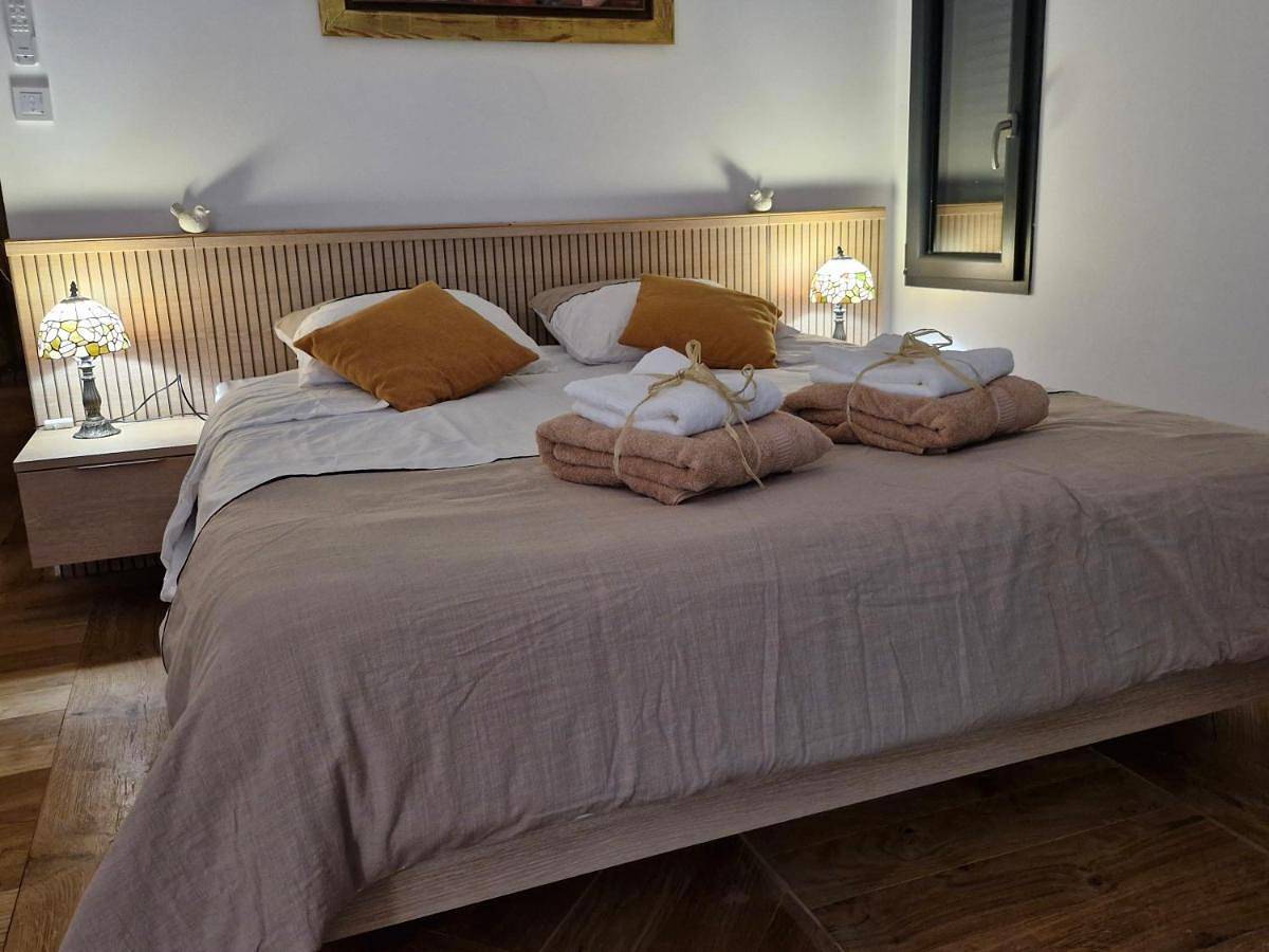 Deluxe Room in Saint-Étienne-les-Orgues, Région de Forcalquier