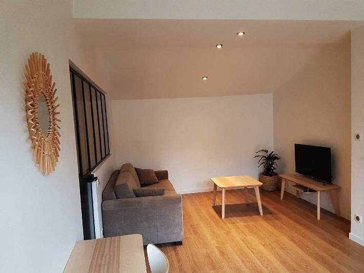 Gîte pour 4 personnes, avec piscine ainsi que jacuzzi et jardin à Pezens - 4