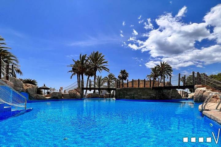 Bungalow pour 4 personnes, avec jardin et piscine à Calpe