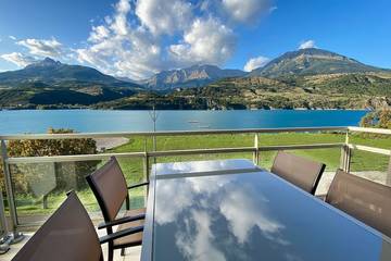 Gîte pour 4 personnes, avec terrasse à Savines-le-Lac
