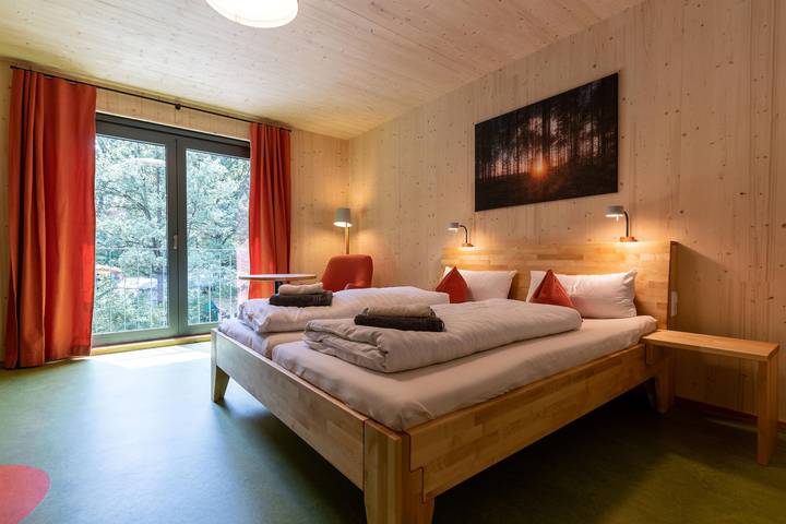 Double room, bath, toilet, 1 bed room in Uelzen, Landkreis Uelzen