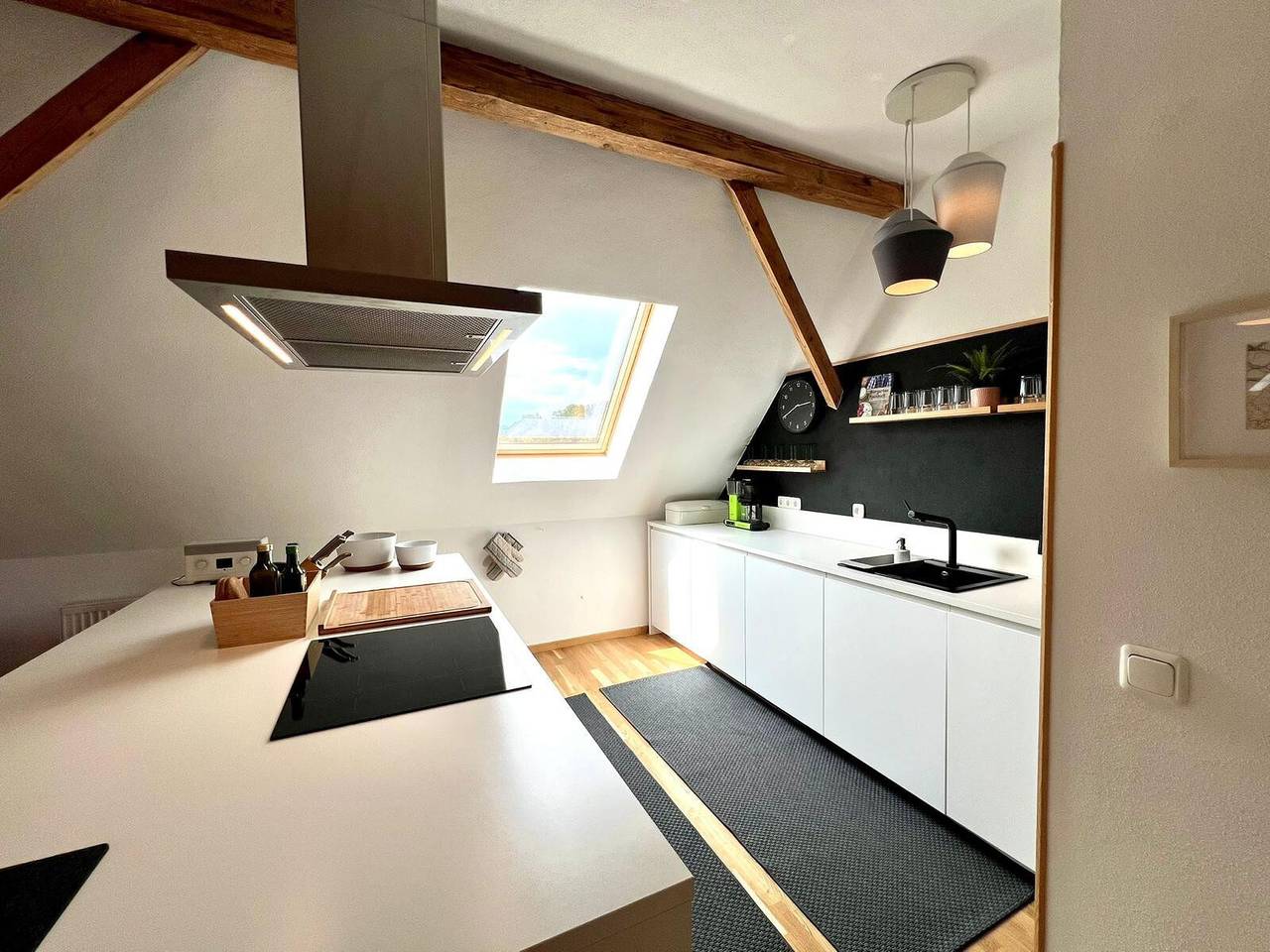 Ganze Wohnung, Moderne Traum-Ferienwohnung mit Balkon & Wlan in Siegsdorf, Bayerische Alpen