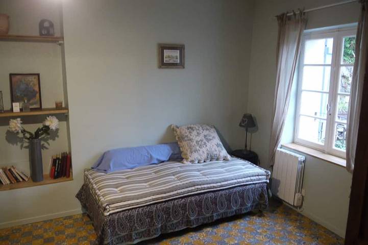 Location de vacances pour 5 personnes, avec terrasse, animaux acceptés à Fontaine-de-Vaucluse - 2