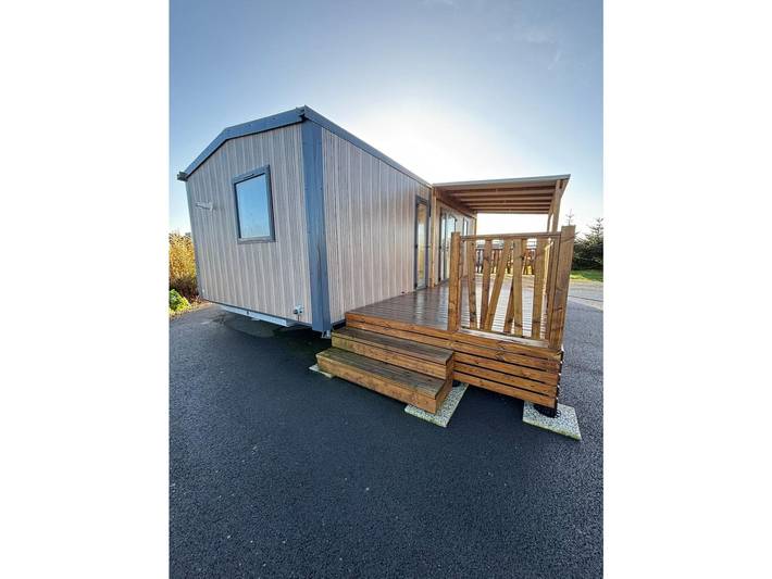 Caravane pour 6 personnes, avec terrasse au Province de Luxembourg