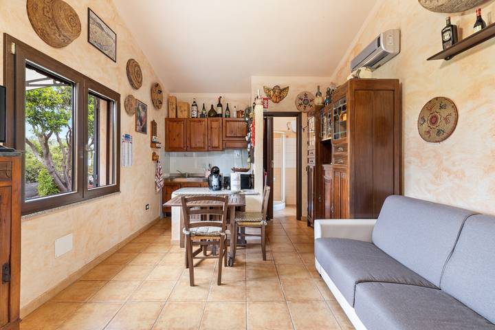 Holiday Home 'Villa Anna Con Giardino' with Private Terrace, Wi-Fi and Air Conditioning in Flùssio, Planargia