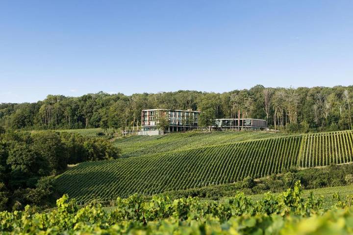 Hôtel pour 2 personnes, avec jardin et piscine ainsi que sauna et vue à Mutigny