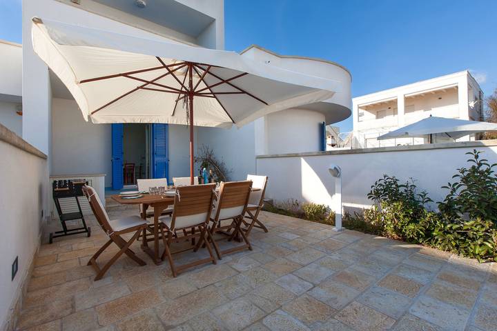 Location de vacances pour 10 personnes, avec balcon/terrasse, animaux acceptés dans Marina di Pescoluse - 2