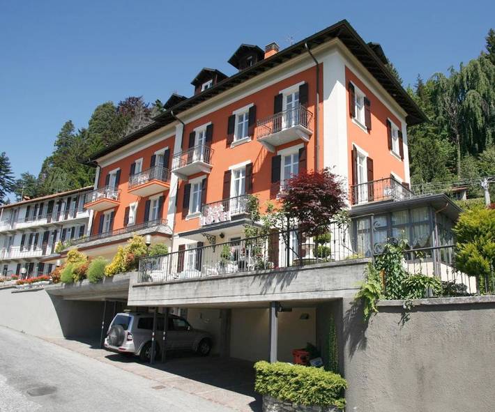 Hôtel pour 3 personnes, avec jardin dans Premeno