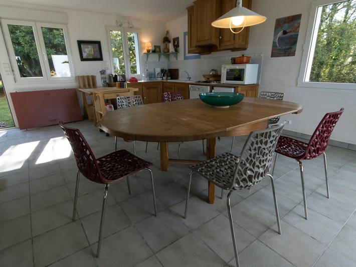 Casa tranquila cerca de playa Grands Sables, se admiten mascotas in Locmaria, Côte des Mégalithes