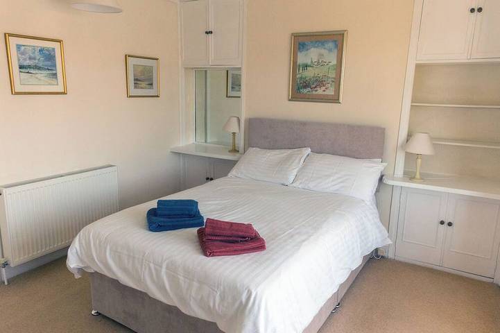 2 Schlafzimmer Unterkunft in Brixham in Brixham, Torbay