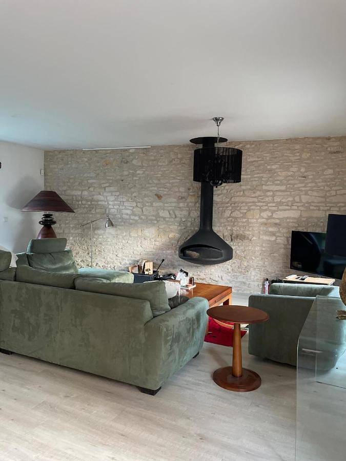 Gîte pour 6 personnes, avec terrasse et piscine, animaux acceptés dans Cissé