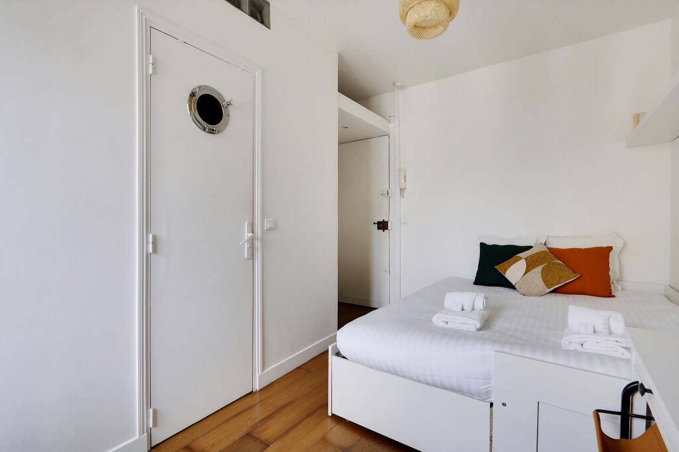 Estudio entero, Estudio para 2 personas in 10th Arrondissement, París