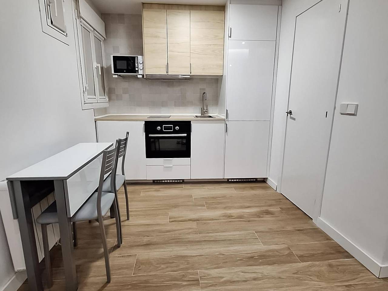 Estudio entero, Chueca Center Ii - Estudio para 4 en el centro de Madrid in Centro (Madrid), Madrid