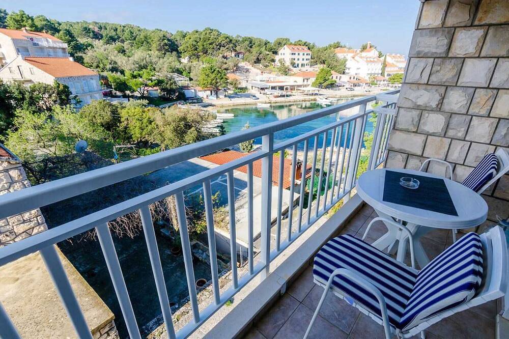 Ganze Wohnung, Juwel von Mljet in Pomena !! in Pomena, Mljet