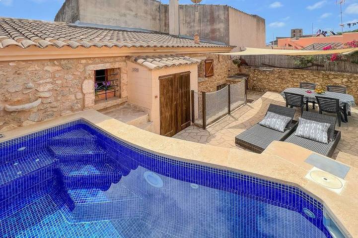 Holiday home for 6 people, with balcony and garden - 1
