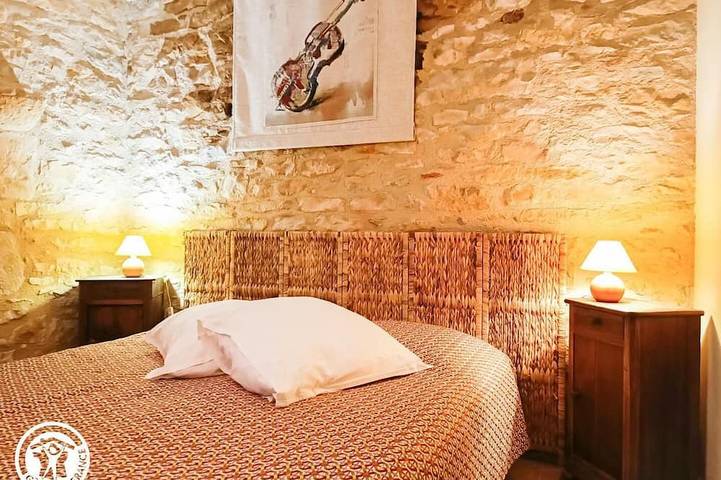 Location de vacances pour 7 personnes, avec jardin et piscine à Saint-Michel-Loubéjou - 3