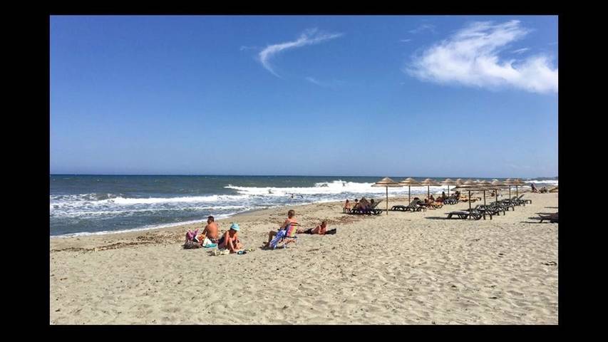 Gîte pour 4 personnes, avec terrasse et vue à San-Giuliano