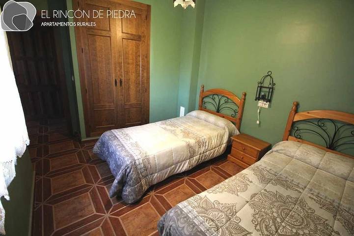 Gîte pour 8 personnes, avec balcon à Enguídanos - 3