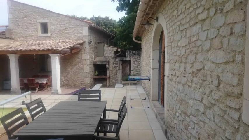 Villa für 6 Personen, mit Garten und Pool in Frankreich - 2