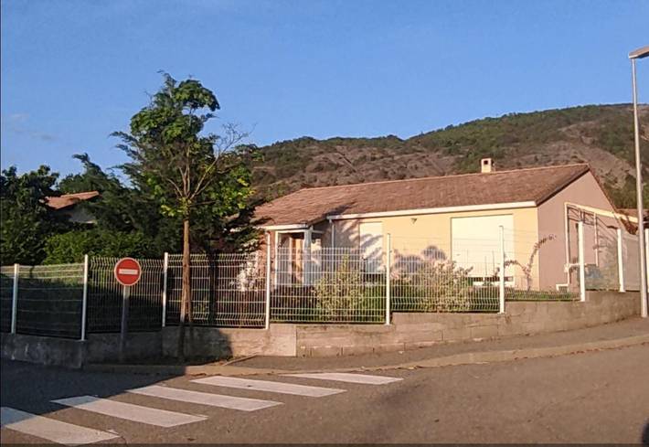 Ferienwohnung für 2 Personen, mit Terrasse und Ausblick sowie Garten - 1