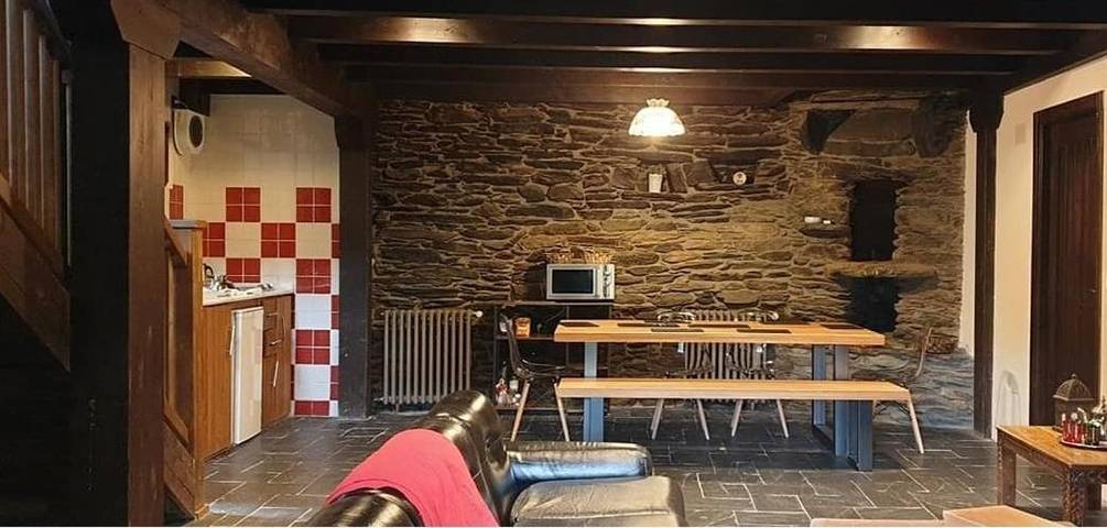 Casa rural para 7 personas, con jardín y vistas, Familias con niños en El Bierzo - 4