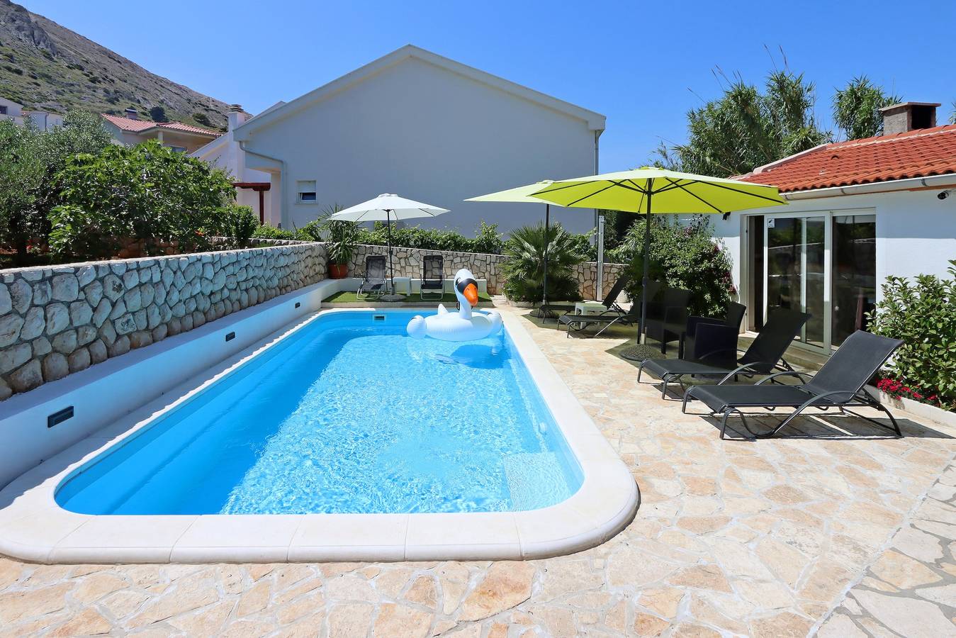 Entire apartment, One bedroom apartment with terrace Pag A-6412-c in Pag Town, Pag Island