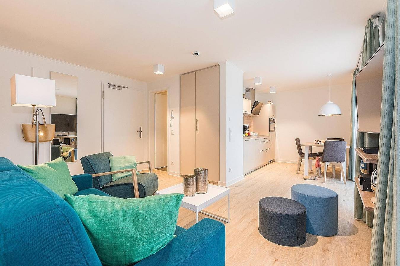 Ganze Wohnung, Maritimes, neues und modernes Apartment in Form einer großes exklusiven Suite. in Prerow, Fischland - Darß - Zingst