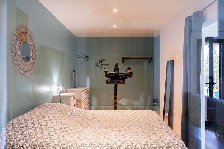 Gîte pour 4 personnes, avec jardin ainsi que terrasse et piscine, animaux acceptés à Sadirac - 2