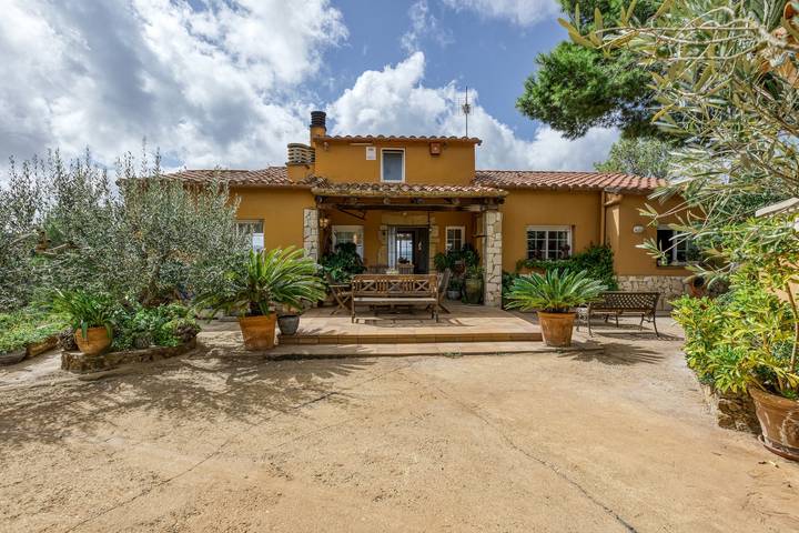 Casa rural para 8 personas, con Balcón y Jardín en Begur - 4