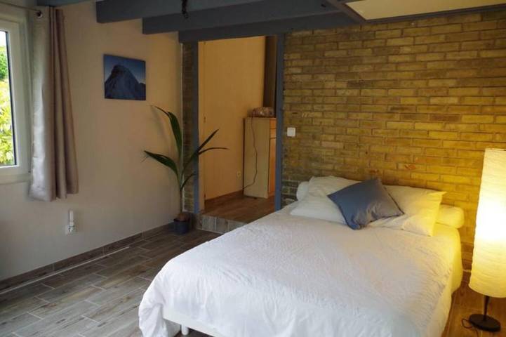 Gîte pour 7 personnes, avec terrasse dans Witry-lès-Reims