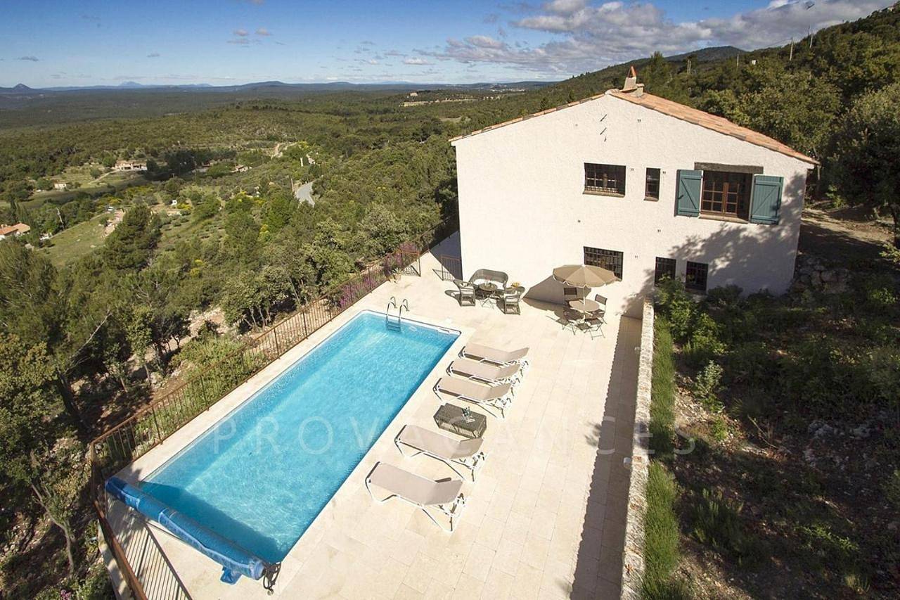 Double Room with Mountain View in Tourtour, Région de Draguignan