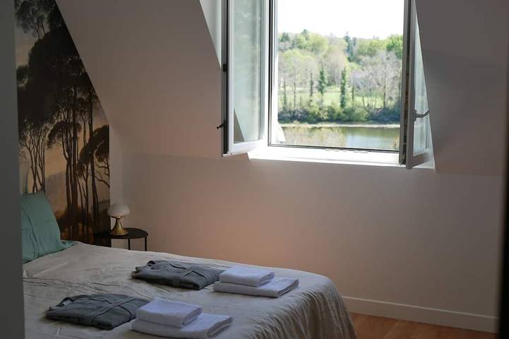 Villa au bord de l'Odet avec Jacuzzi in Gouesnach, Région de Quimper