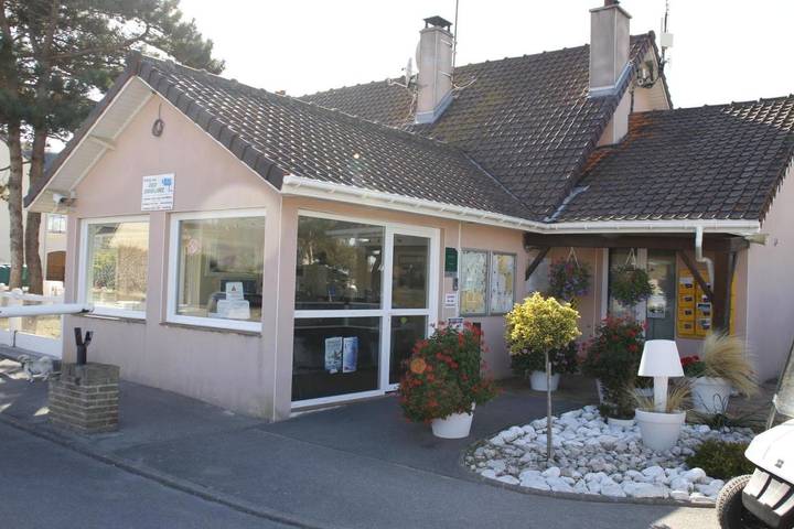 Camping pour 5 personnes, avec Terrasse et Jardin