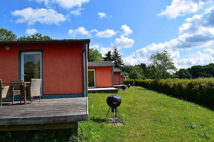 Ferienhaus für 4 Personen, mit Terrasse und Pool, mit Haustier in Lohmen