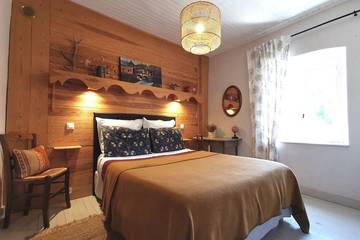 Cottage pour 2 personnes, avec jardin à Sembadel