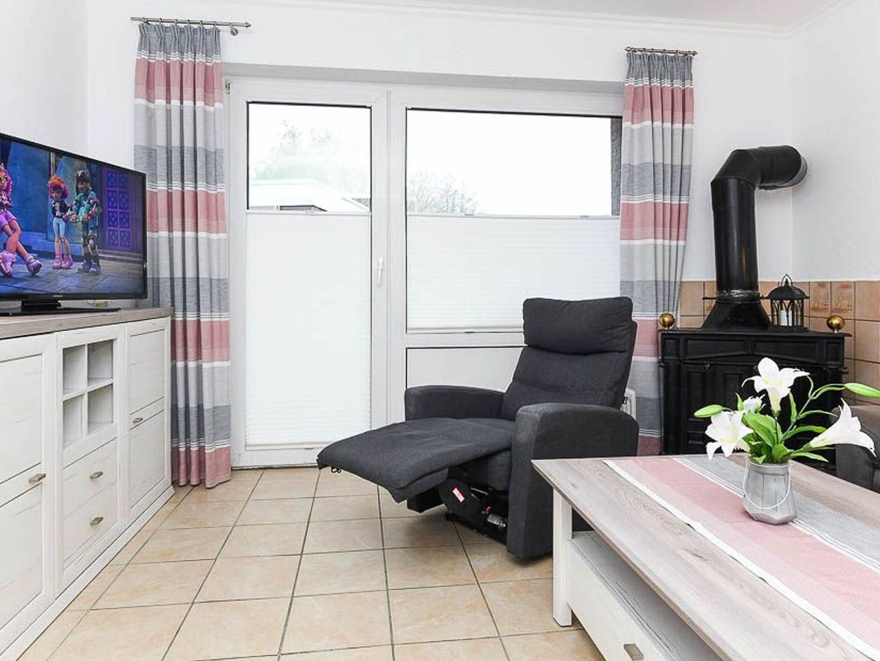 Ganze Ferienwohnung, Haus Katharina in Neuharlingersiel, Landkreis Wittmund