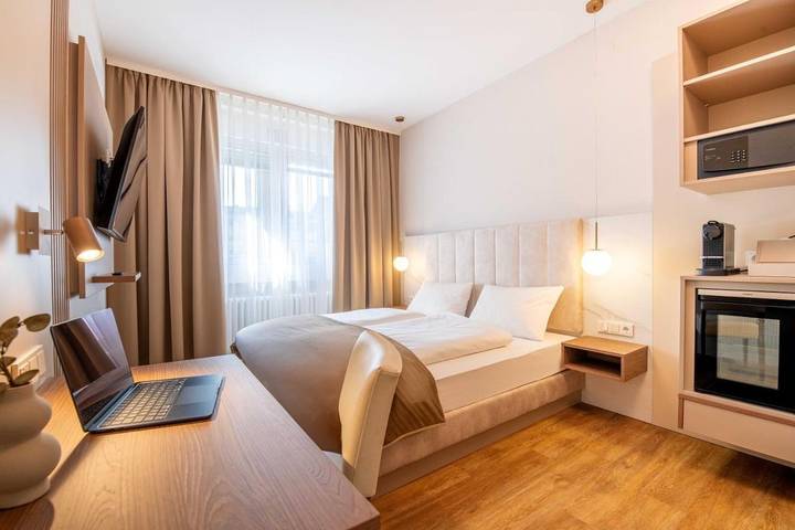 Hotel para 2 personas - 1